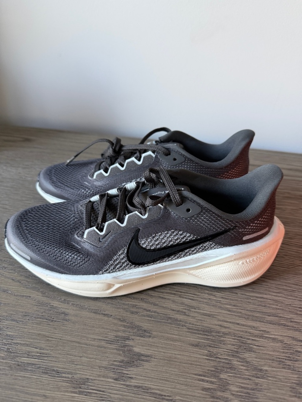 Air zoom pegasus 41 boys size 4.5